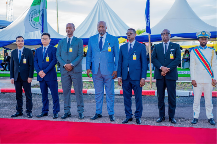 7154c15601804d4dc287adfea7c6ee69 7154c15601804d4dc287adfea7c6ee69